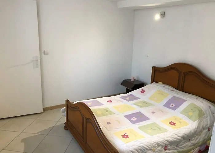 Guest house Chez Roger Et Danielle 3*