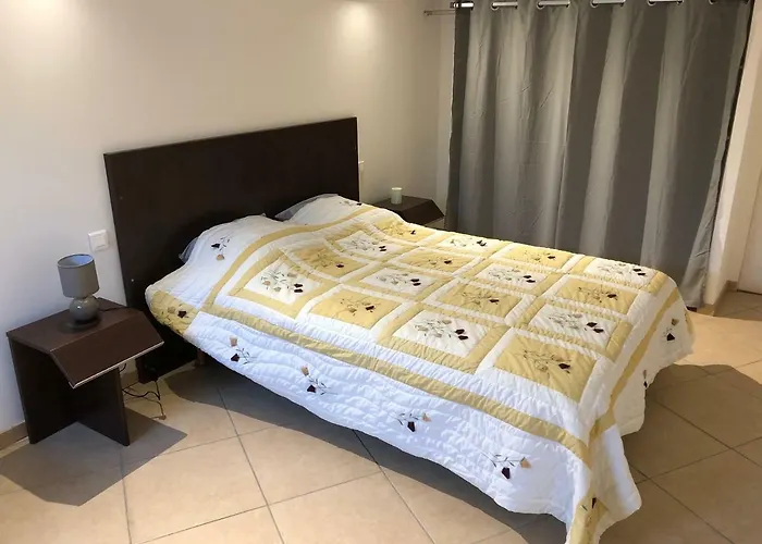 Chez Roger Et Danielle